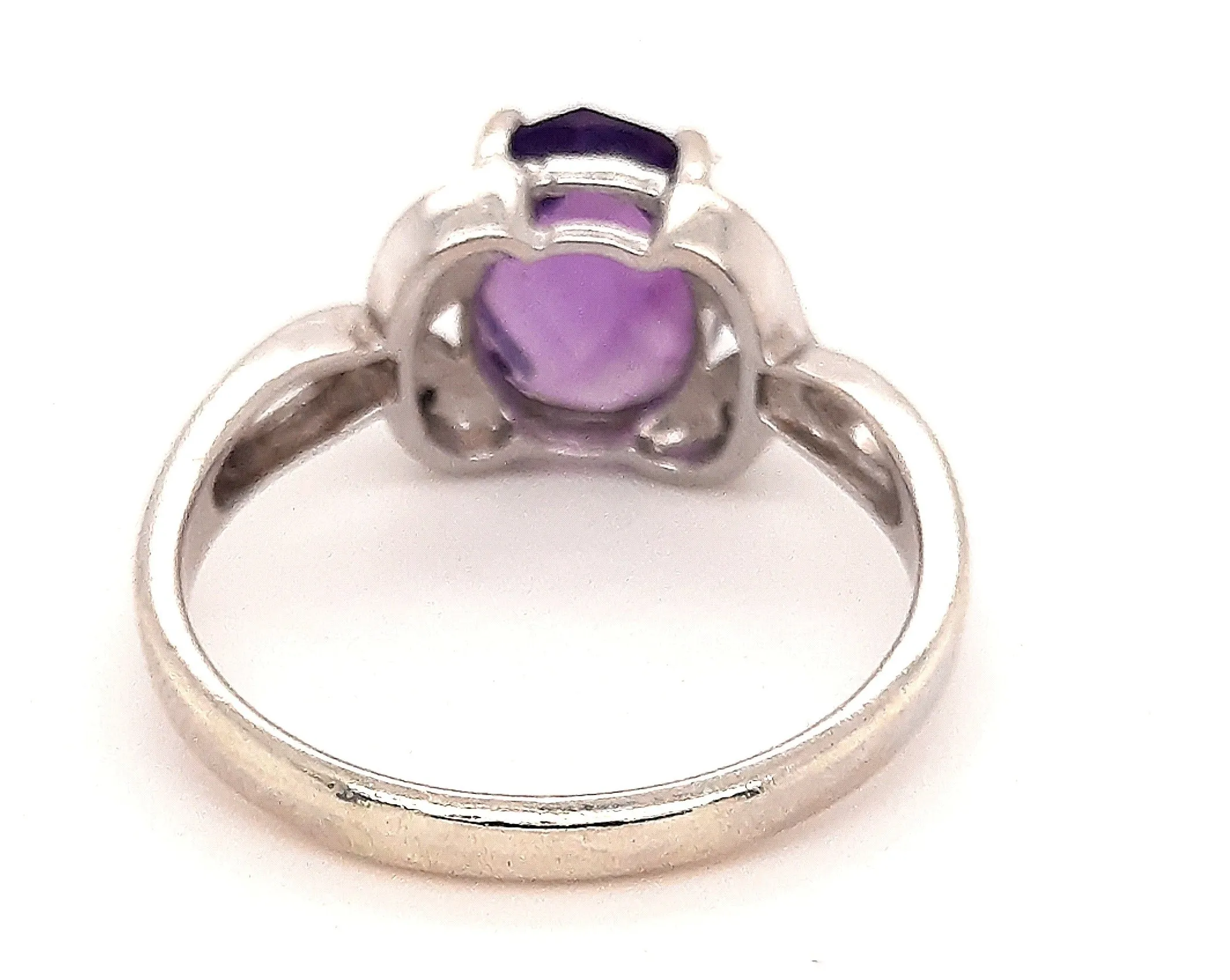 Amethyst 9ct White Gold Ring
