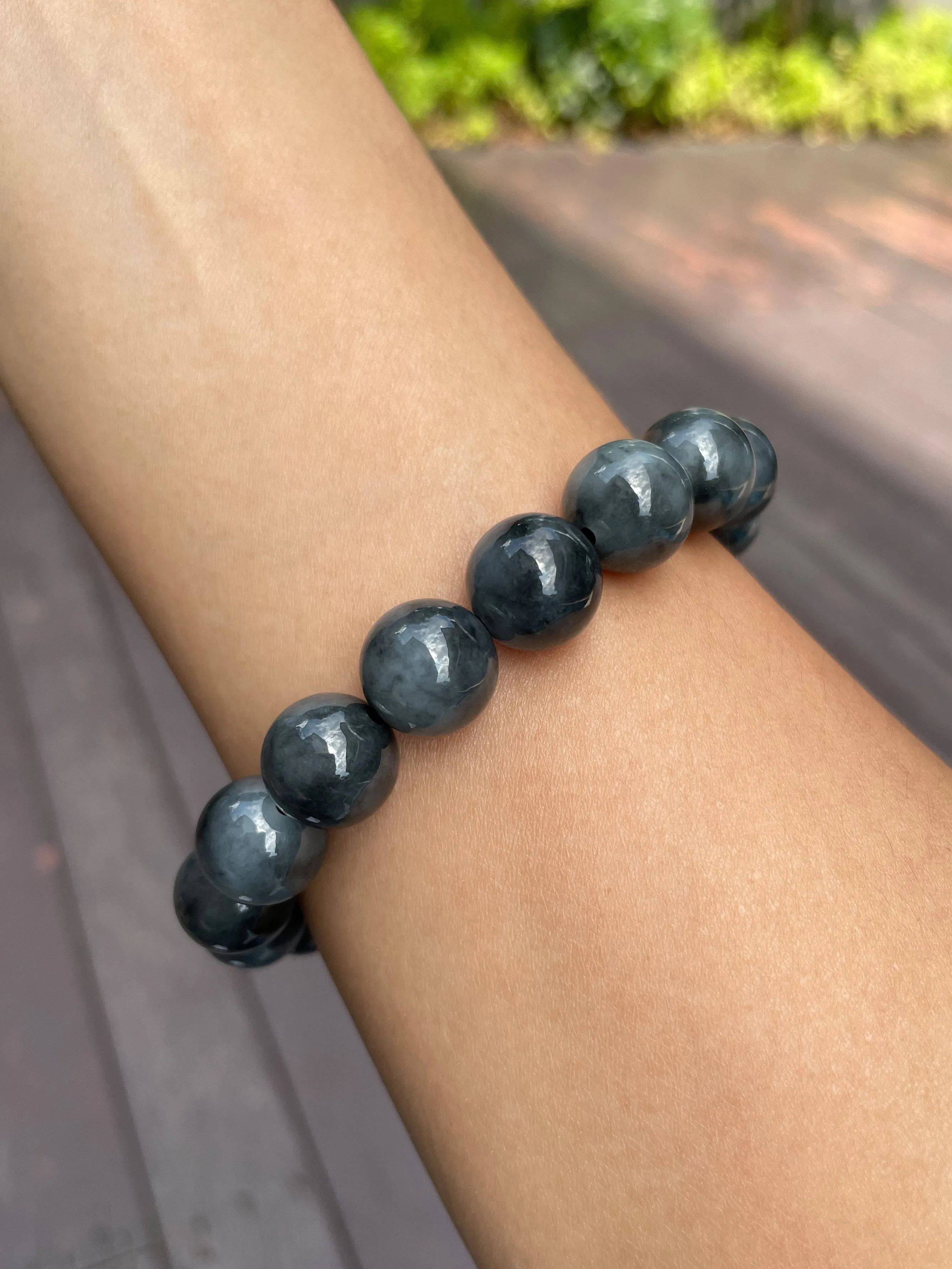 Black Jade Bead Bracelet (NJBA063)