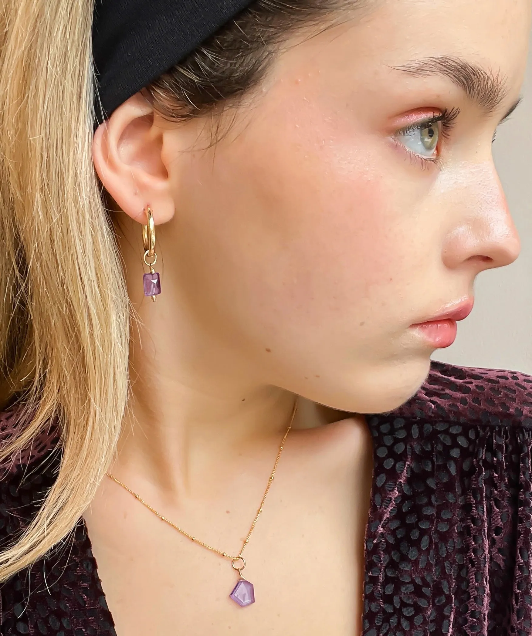L'amethyste baguette charm - hoop earrings