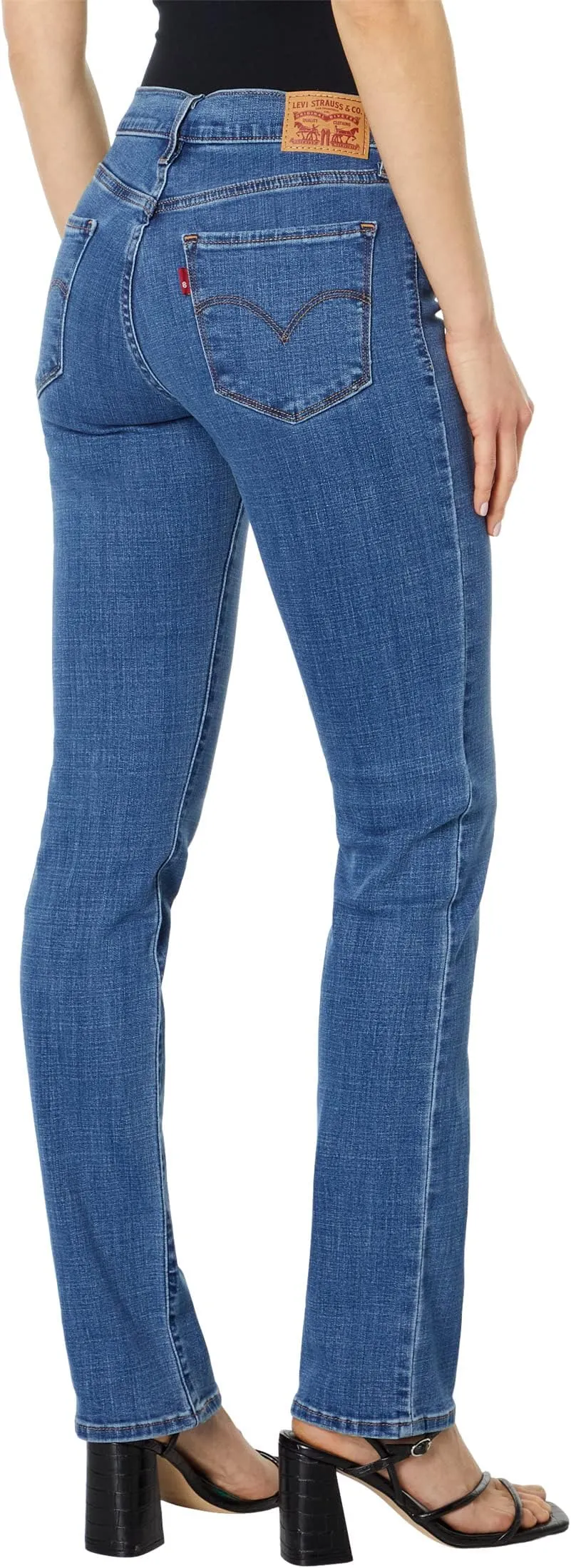 Levi's 314 Shaping Straight Jeans in Lapis Bare