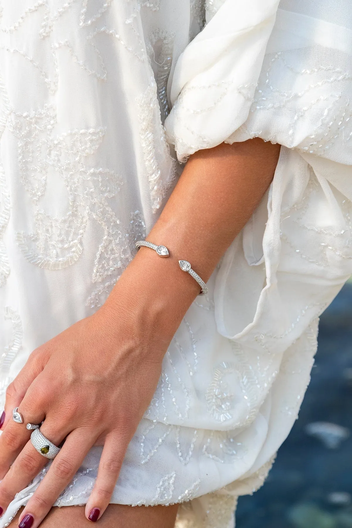 Open Pear Cuff - silver