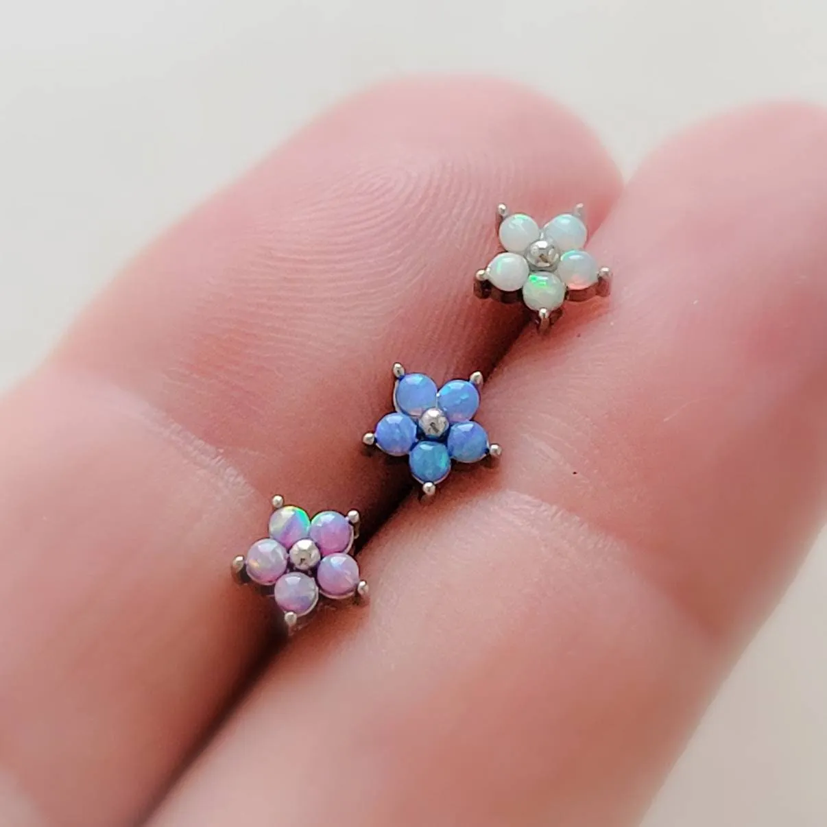 Pretty Opal Flower Nose Stud