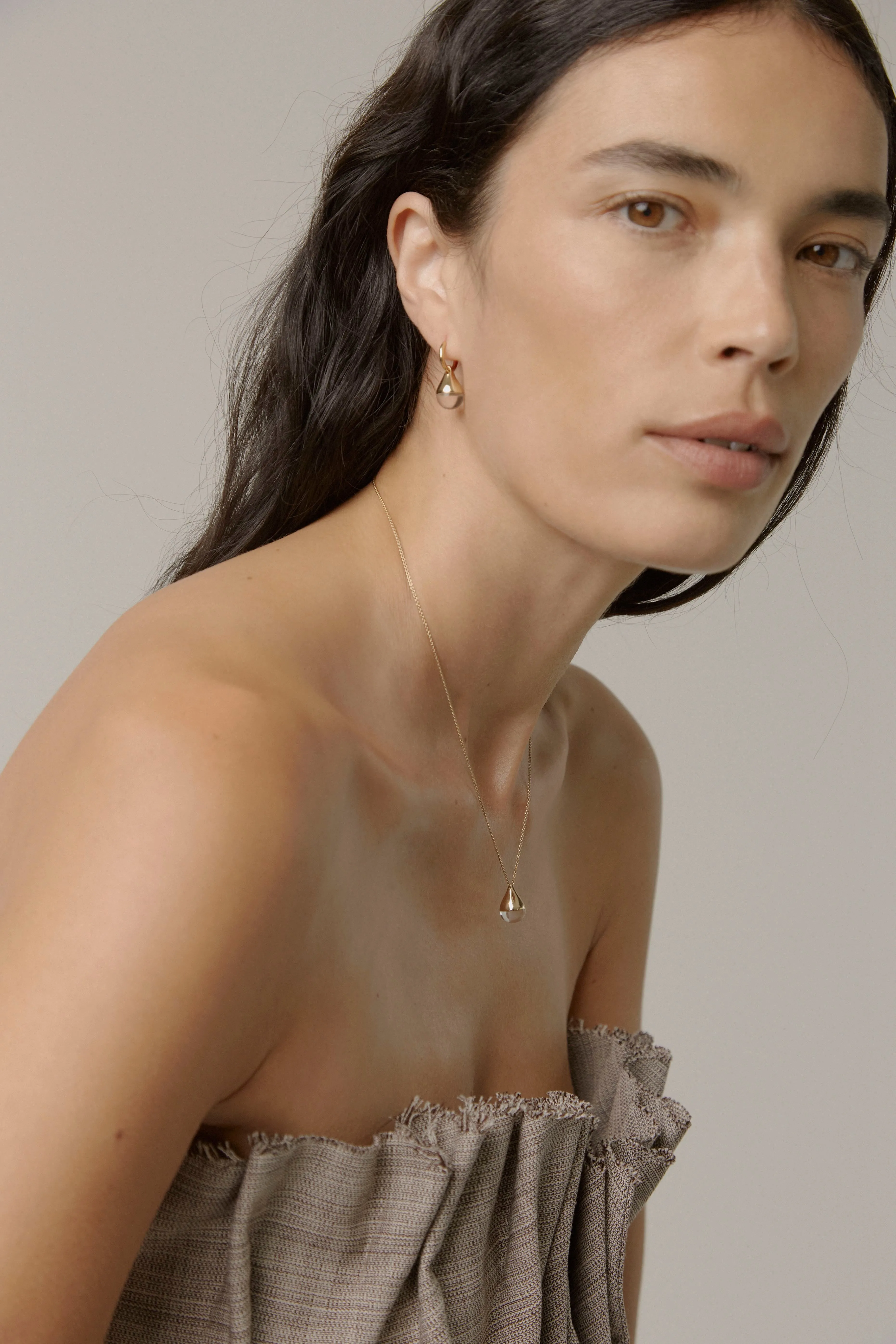 Stilla Quartz Earrings