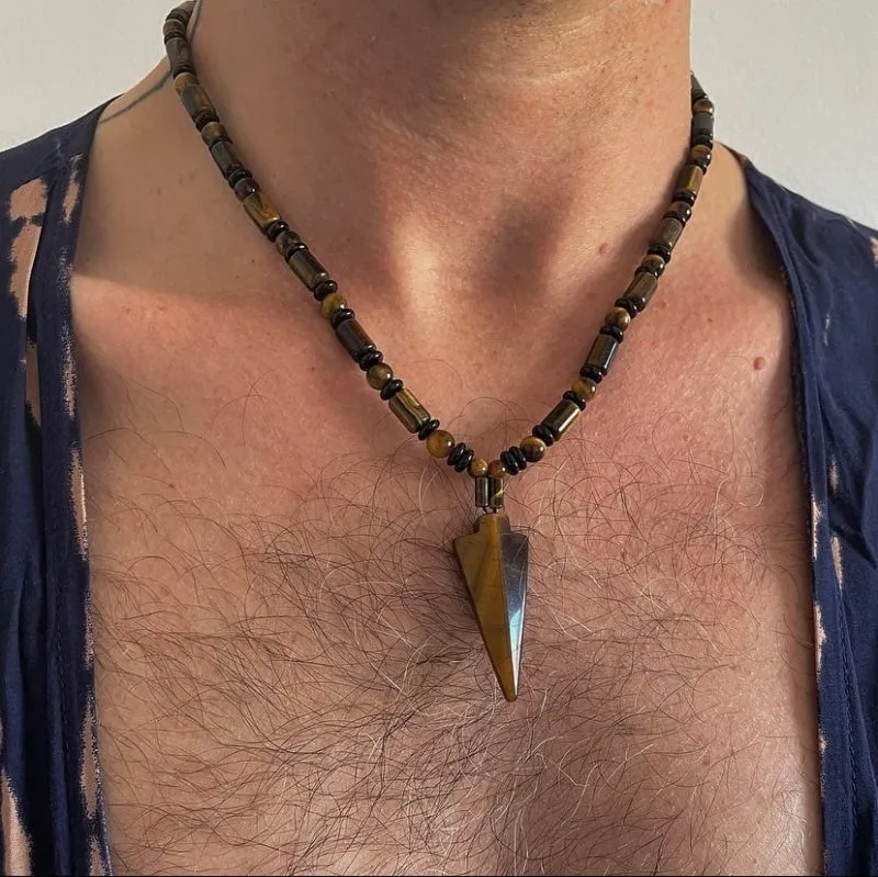 Xander Kostroma Men's Tigers Eye Arrow Head Crystal Pendant Necklace – 48cm long, Protective & Healing Gemstone Jewelry for Clarity & Strength